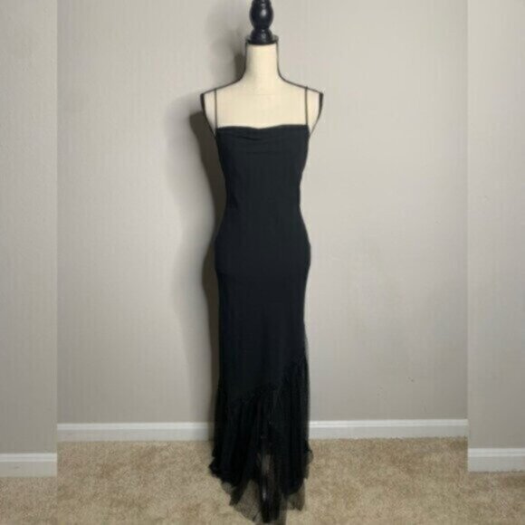 Dave & Johnny Vintage Black Plunging V-Back and Sheer Mesh Formal Maxi Dress - Picture 7 of 11